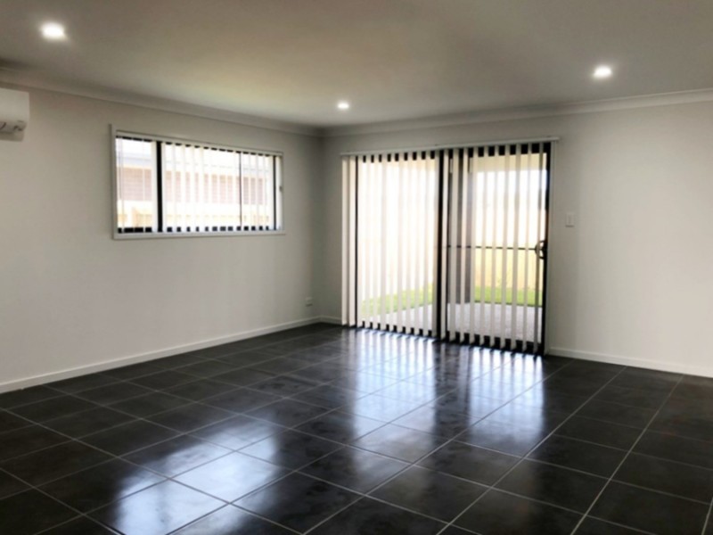14 Coldstream Street, Pimpama QLD 4209