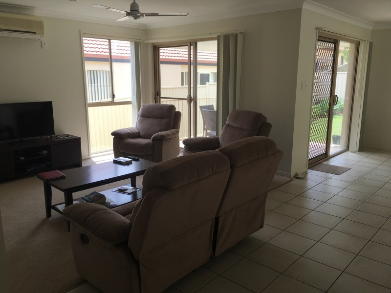29  Respall Way, Arundel QLD 4214