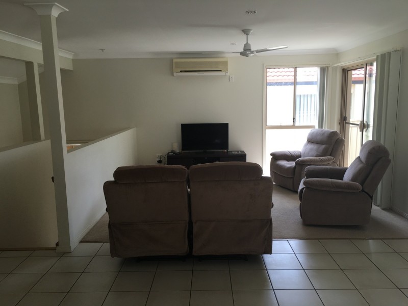 29  Respall Way, Arundel QLD 4214