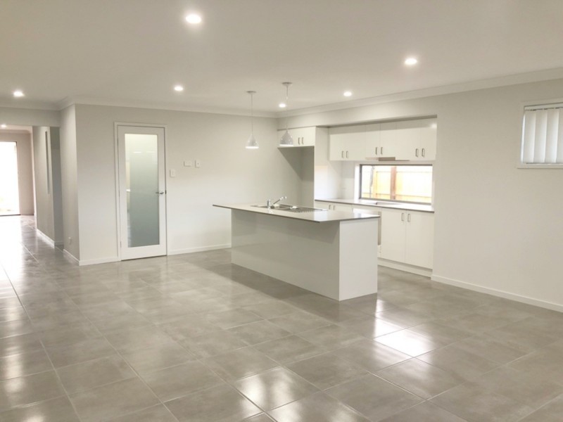 12 Coldstream Street, Pimpama QLD 4209