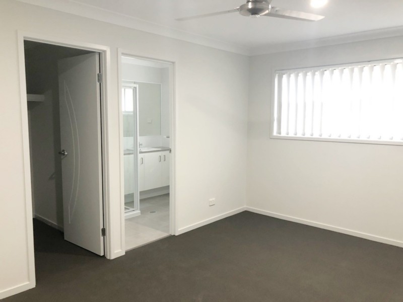 12 Coldstream Street, Pimpama QLD 4209