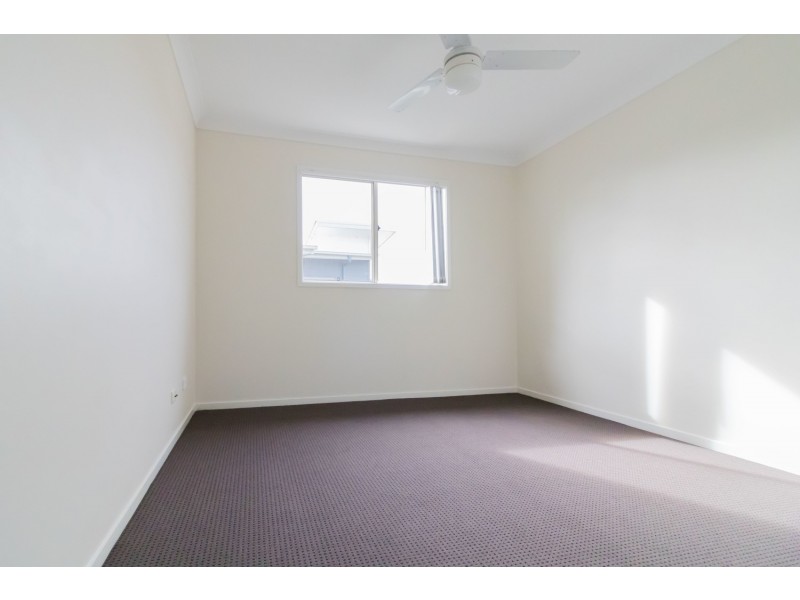 7 Kelly Avenue, Coomera QLD 4209