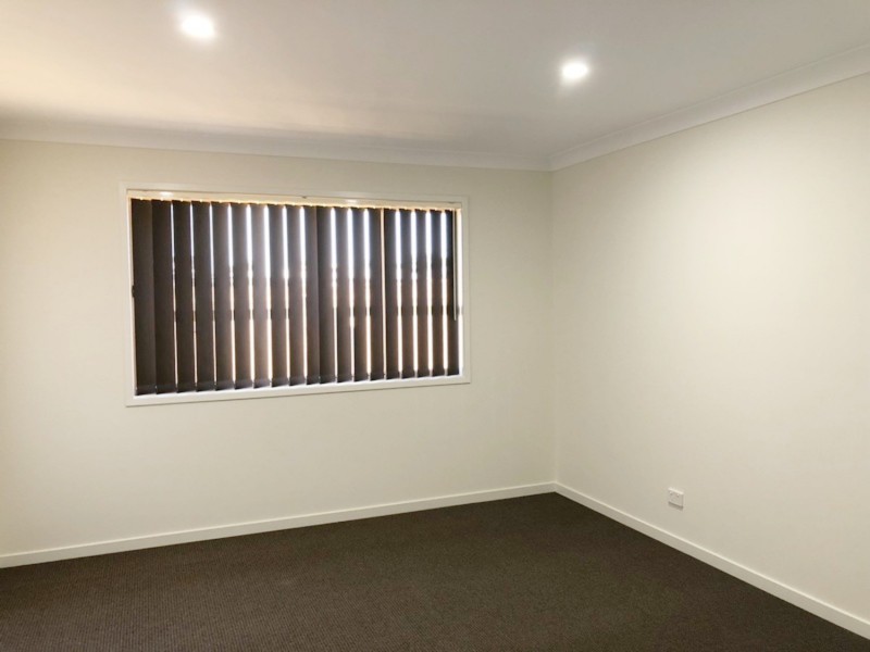 13 Coldstream Place, Pimpama QLD 4209