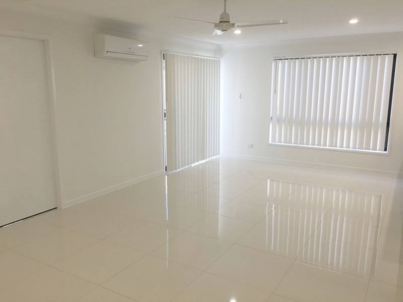 1/17 Doherty Drive, Pimpama QLD 4209