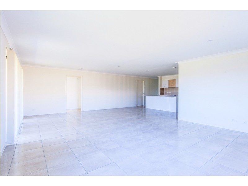 15 Chapman Street, Pimpama QLD 4209