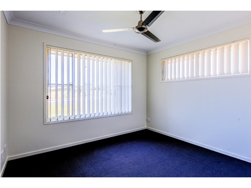 15 Chapman Street, Pimpama QLD 4209