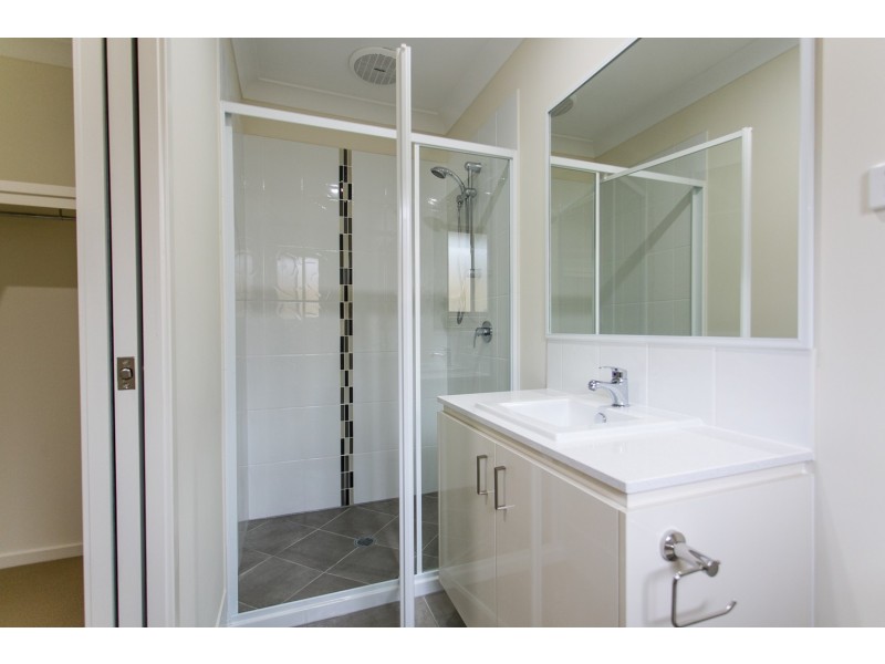 20 Jeremy Street, Coomera QLD 4209