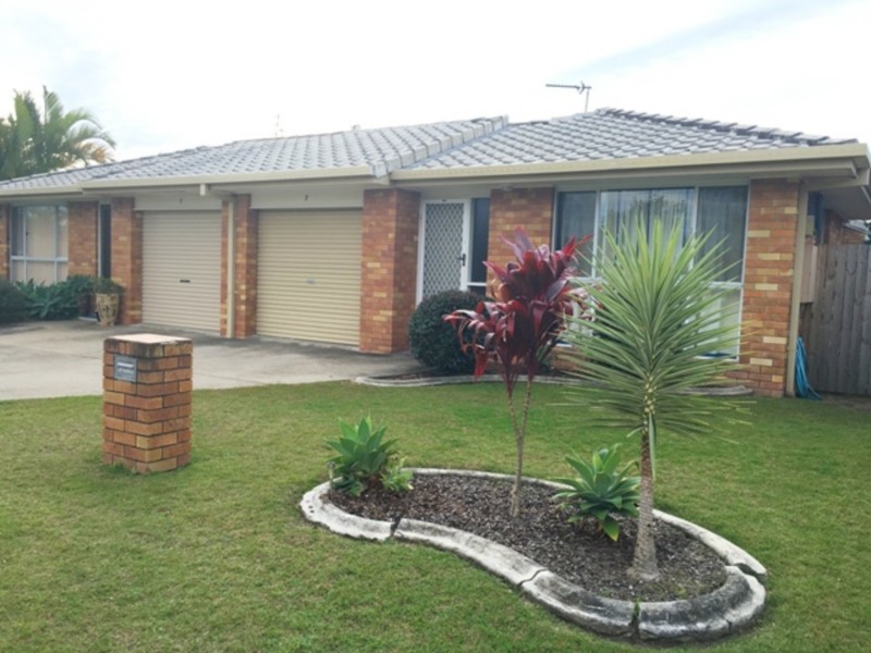 2/11 Trevor Drive, Coombabah QLD 4216