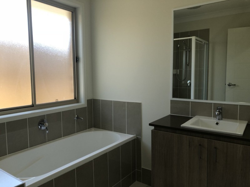 46 Dysart Drive, Holmview QLD 4207