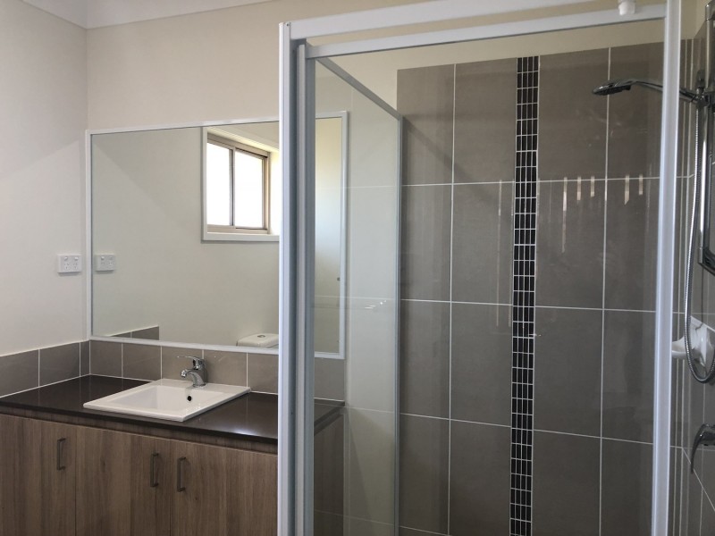 46 Dysart Drive, Holmview QLD 4207