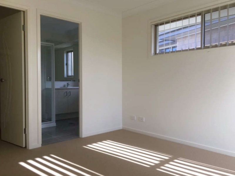 16 Pisces Court, Coomera QLD 4209