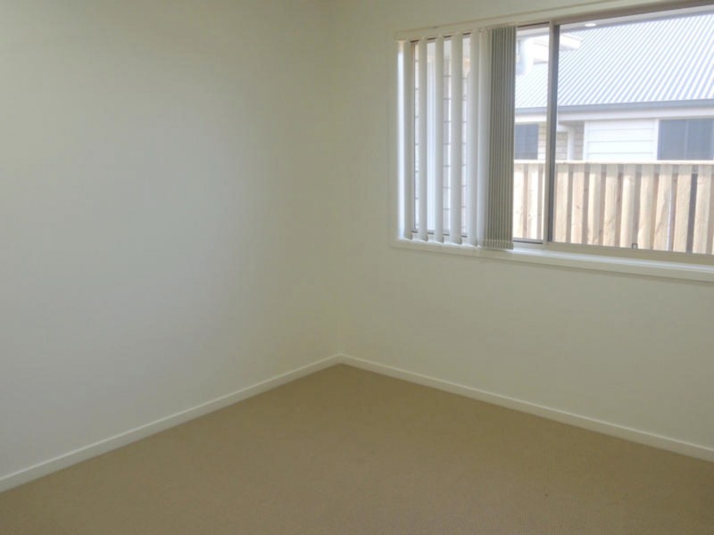 16 Pisces Court, Coomera QLD 4209