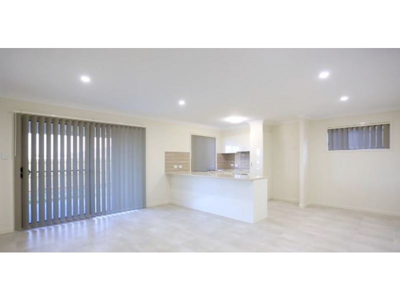 24 Greenwich Avenue, Pimpama QLD 4209