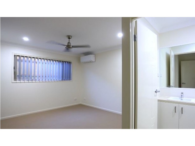 24 Greenwich Avenue, Pimpama QLD 4209