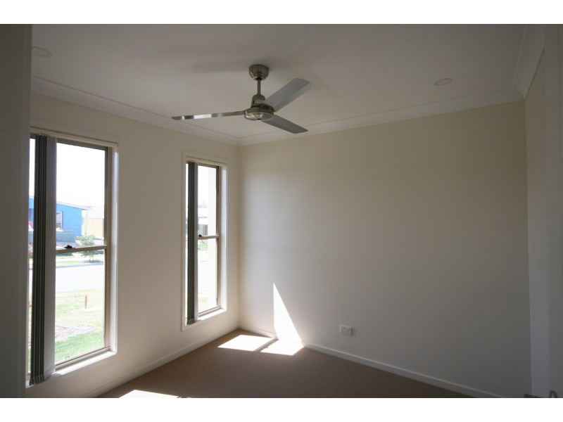 24 Greenwich Avenue, Pimpama QLD 4209