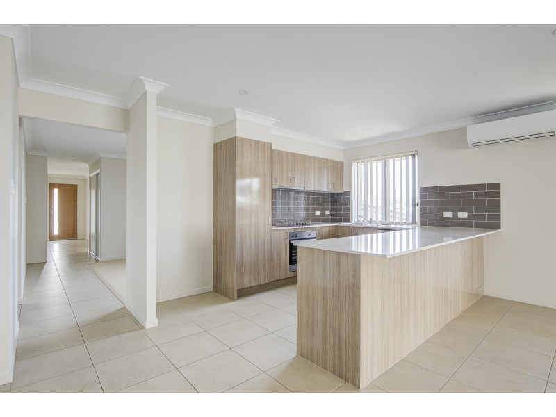 21 Dysart Drive, Holmview QLD 4207