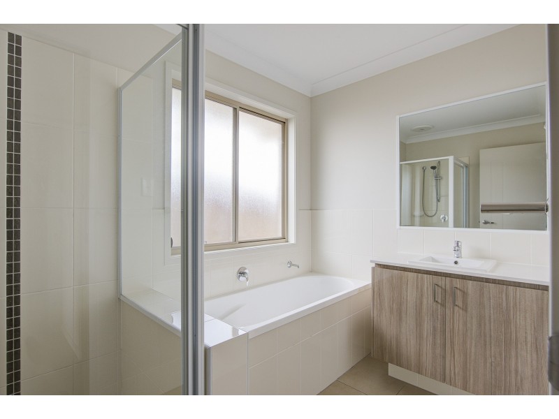 21 Dysart Drive, Holmview QLD 4207