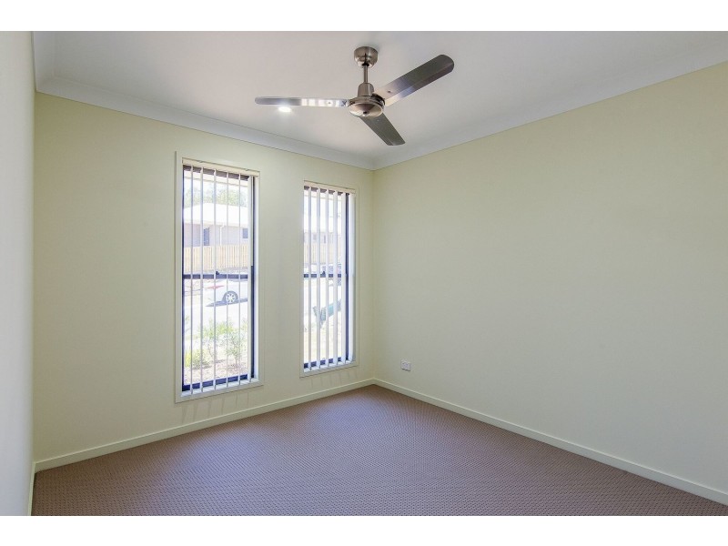 4 Dysart Drive, Holmview QLD 4207