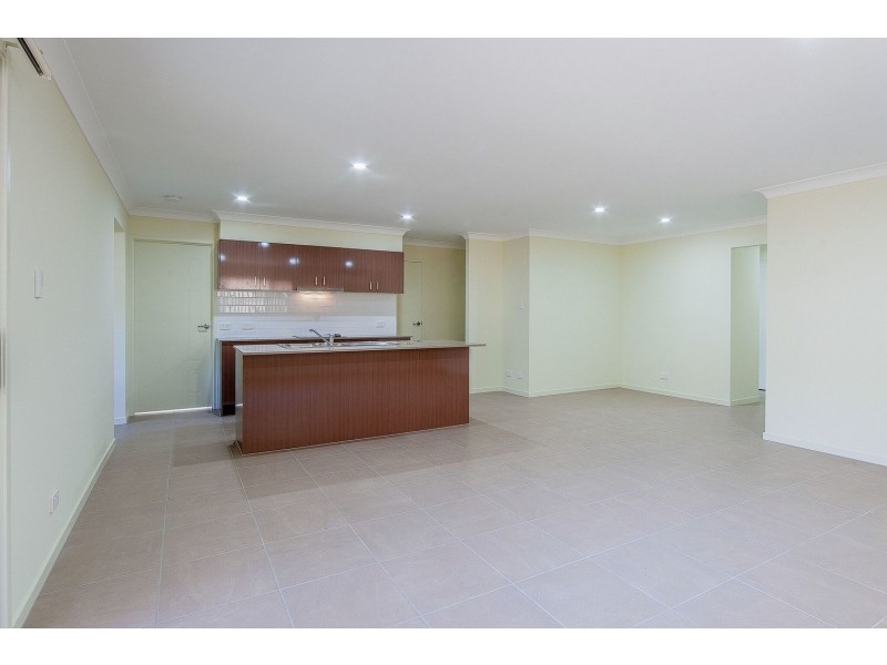 4 Dysart Drive, Holmview QLD 4207