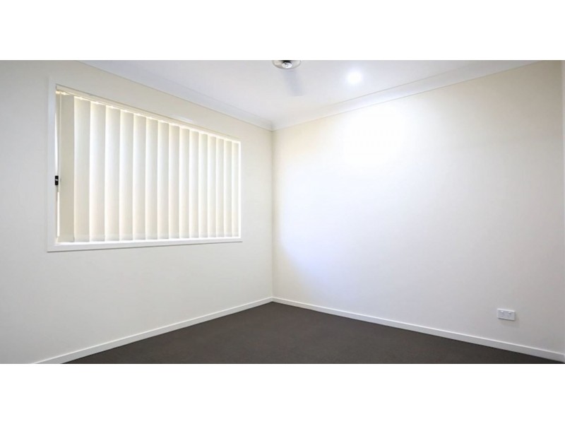 73 Fountain Street, Pimpama QLD 4209