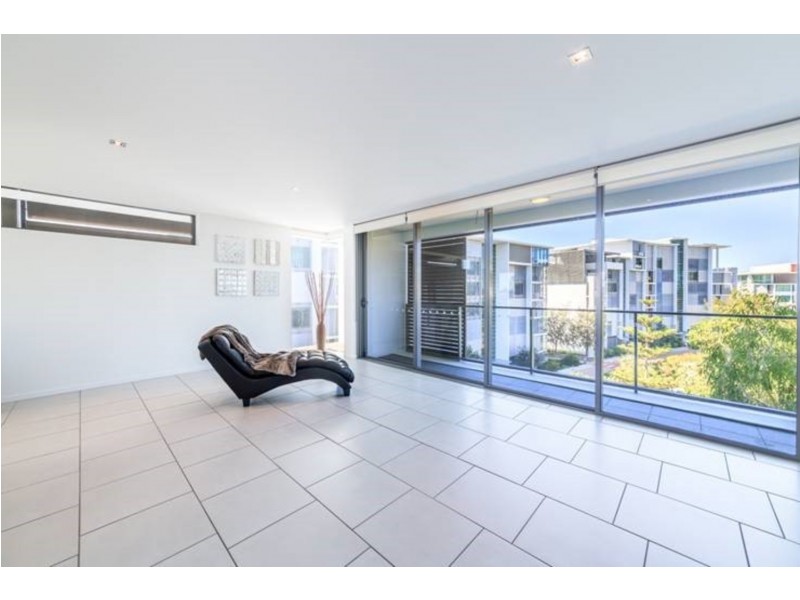7506/2 Ephraim Island, Paradise Point QLD 4216