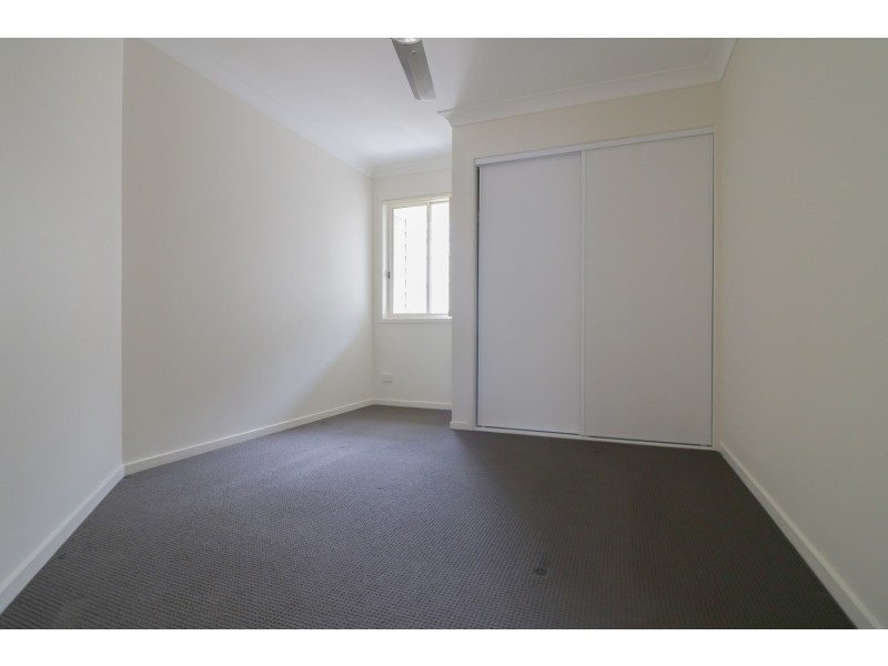 73 Woodrose Circuit, Pimpama QLD 4209