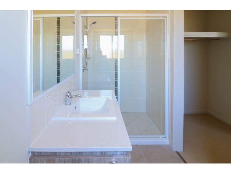 79 Fountain Street, Pimpama QLD 4209