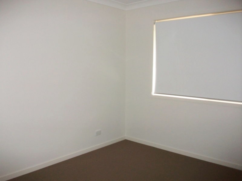 39 Winchester Crescent, Willow Vale QLD 4209