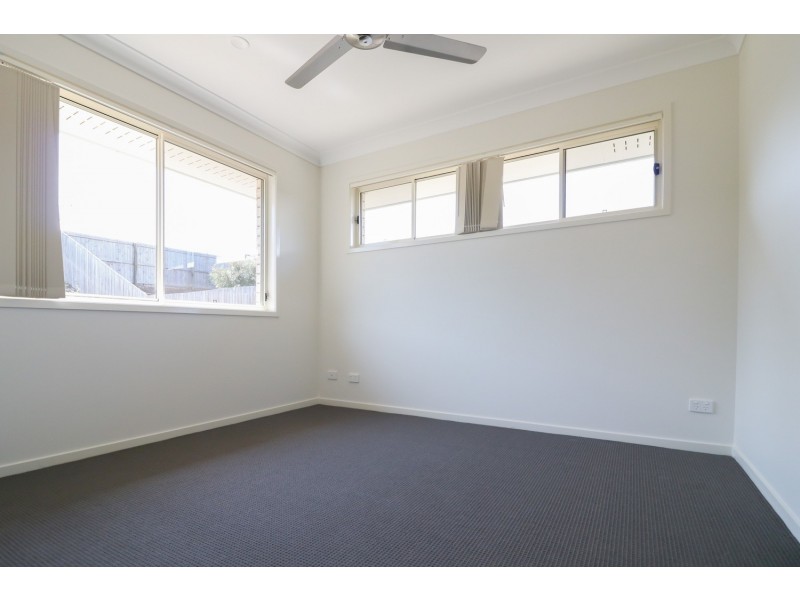 2/11 Brittany Court, Gleneagle QLD 4285