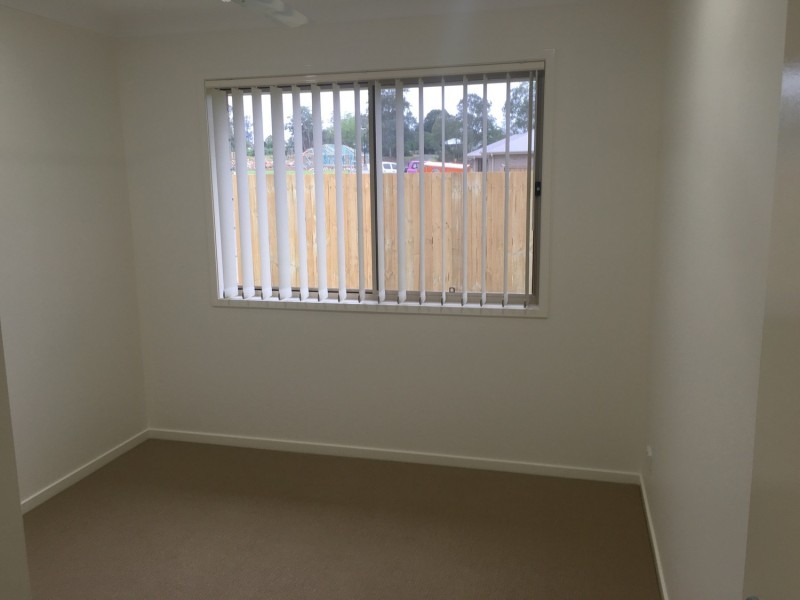 8 Brittany Court, Gleneagle QLD 4285