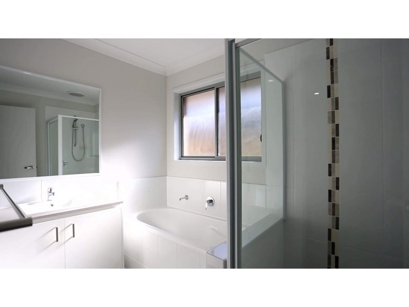 12 Innsbruck Way, Bahrs Scrub QLD 4207