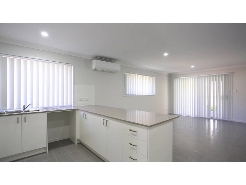 12 Innsbruck Way, Bahrs Scrub QLD 4207