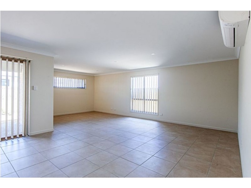 12 Dysart Drive, Holmview QLD 4207