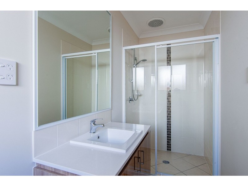 12 Dysart Drive, Holmview QLD 4207