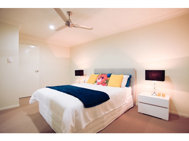 23 Milbrook Crescent, Pimpama QLD 4209