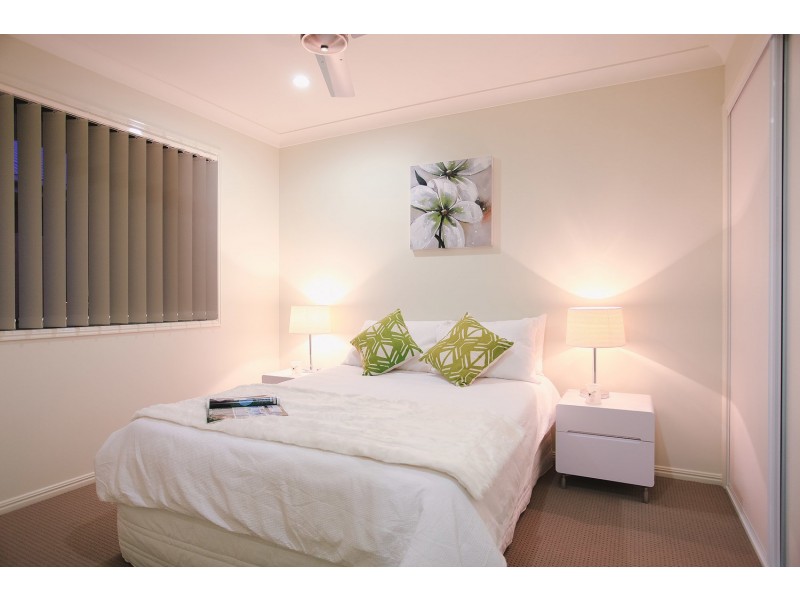 23 Milbrook Crescent, Pimpama QLD 4209