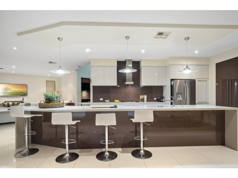12 North Quay Drive, Biggera Waters QLD 4216