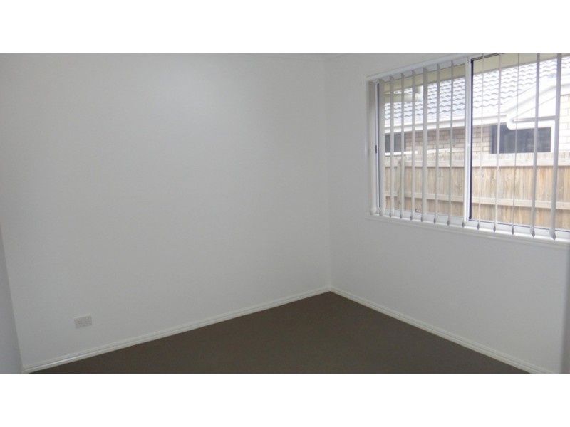 72 Damian Leeding Way, Upper Coomera QLD 4209