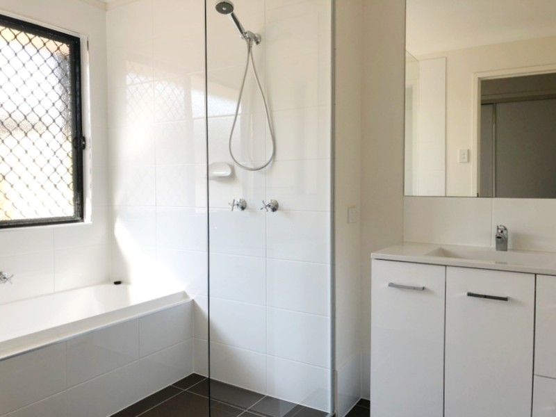 40 Dixon Drive, Pimpama QLD 4209