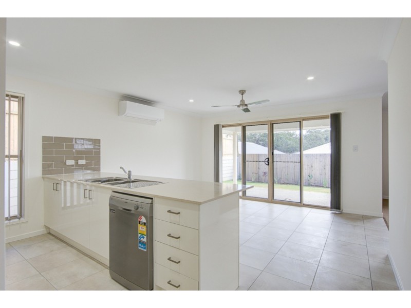 5 Innsbruck Way, Bahrs Scrub QLD 4207