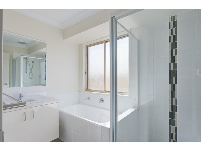 51 Colorado Drive, Bahrs Scrub QLD 4207