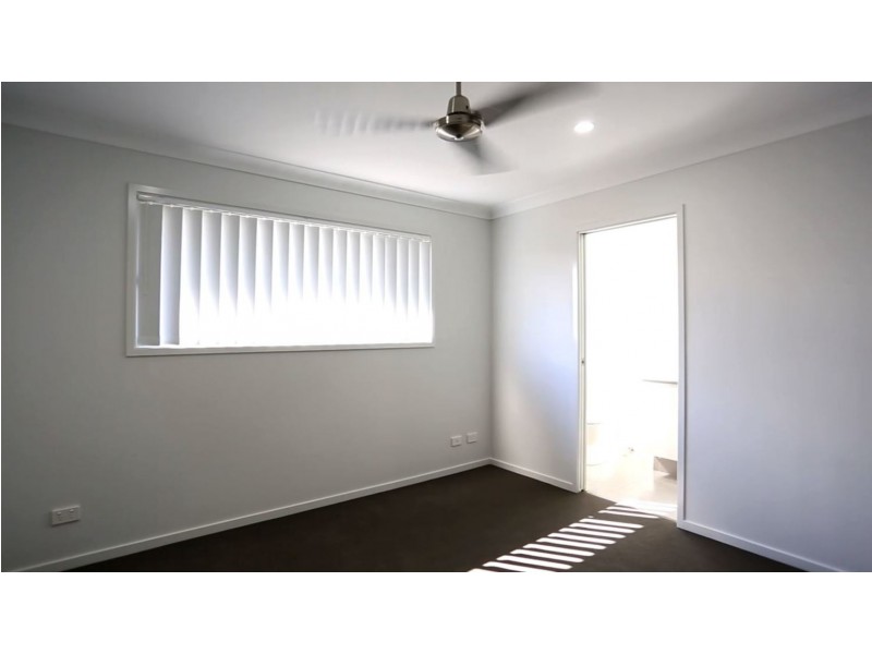 20 Hazel Street, Pimpama QLD 4209