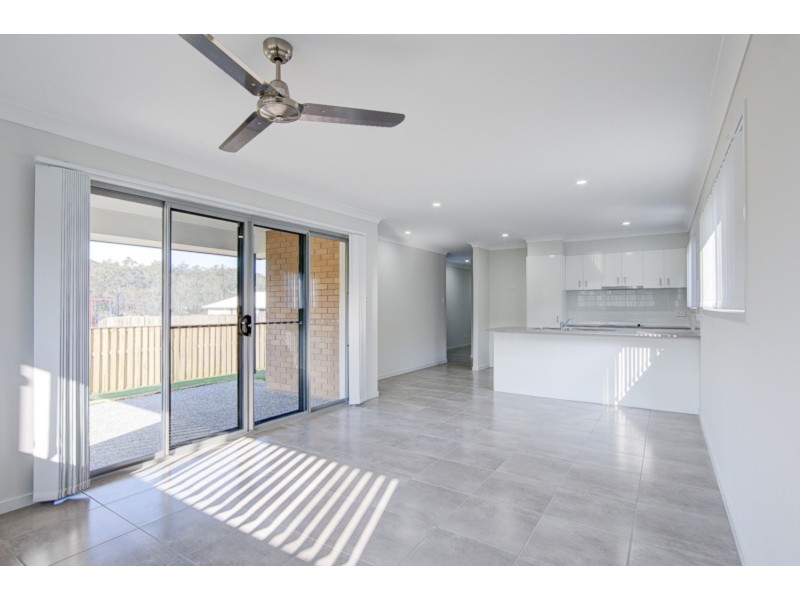 1 Kiroro Street, Bahrs Scrub QLD 4207