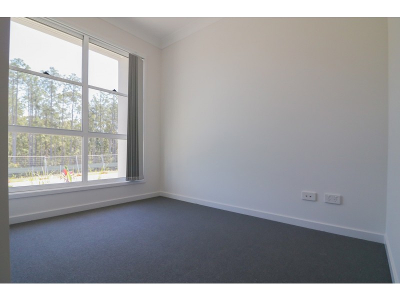 19 Gillian Drive, Coomera QLD 4209