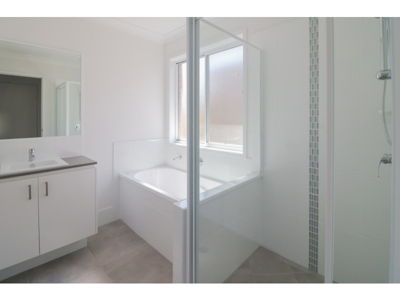 19 Gillian Drive, Coomera QLD 4209