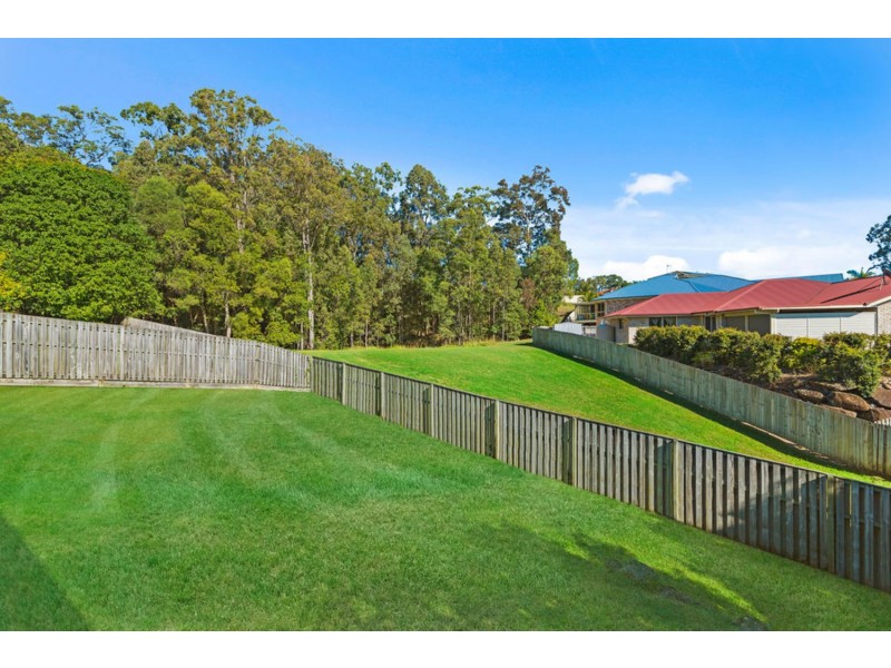 9 Laurina Court, Elanora QLD 4221