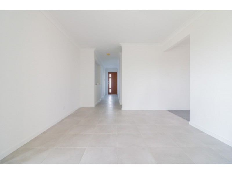 26 Jeremy Street, Coomera QLD 4209