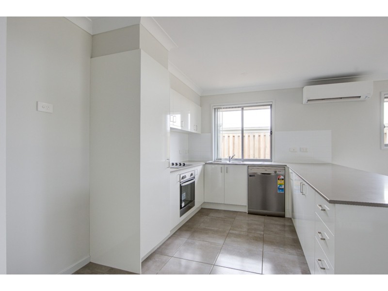 3 Bishampton Circuit, Logan Reserve QLD 4133
