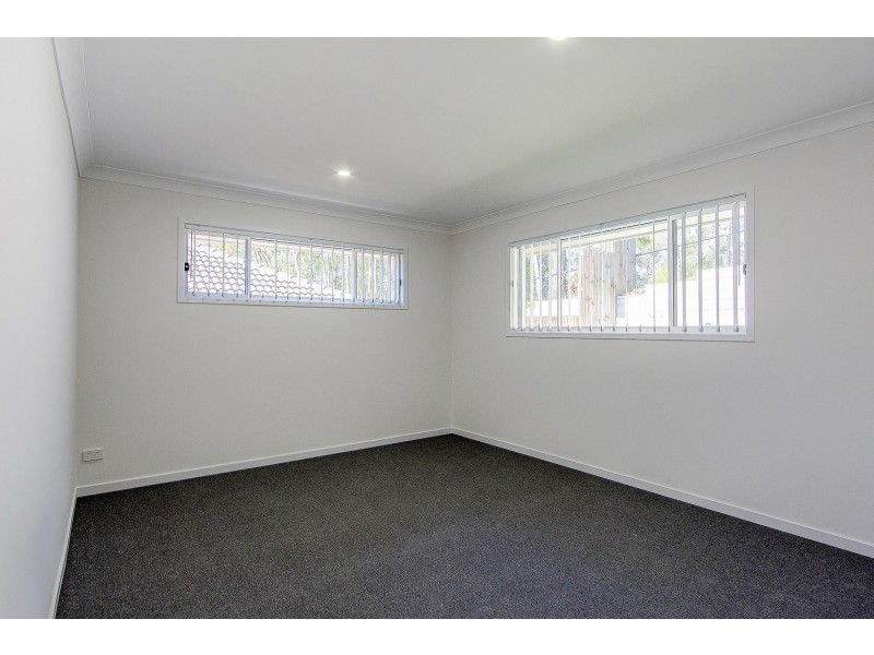 18 Clermont Street, Holmview QLD 4207