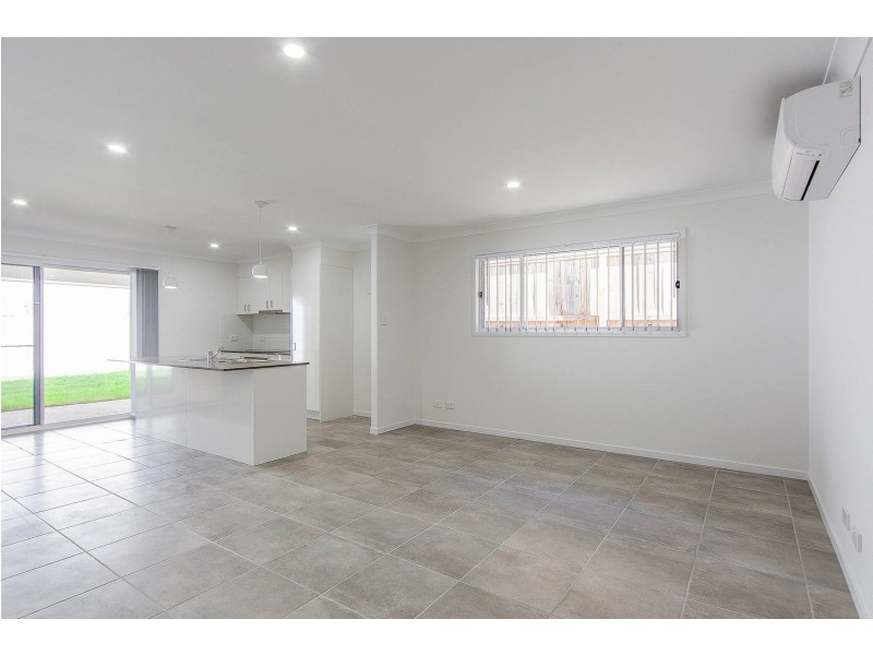 18 Clermont Street, Holmview QLD 4207